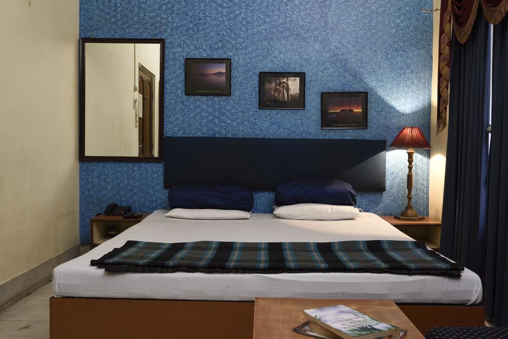 Hotel Esplanade Chambers Calcutta Extérieur photo